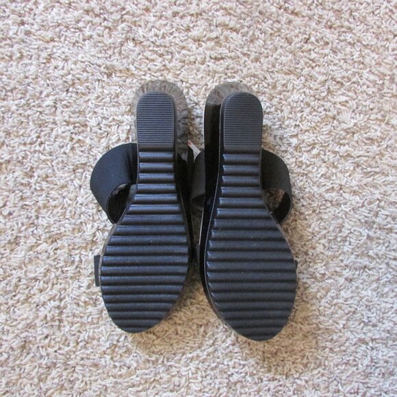 NWT Ann Klein 9 M Akreese Black Strap Wedge Slides Sandals Floor Model - Picture 3 of 4